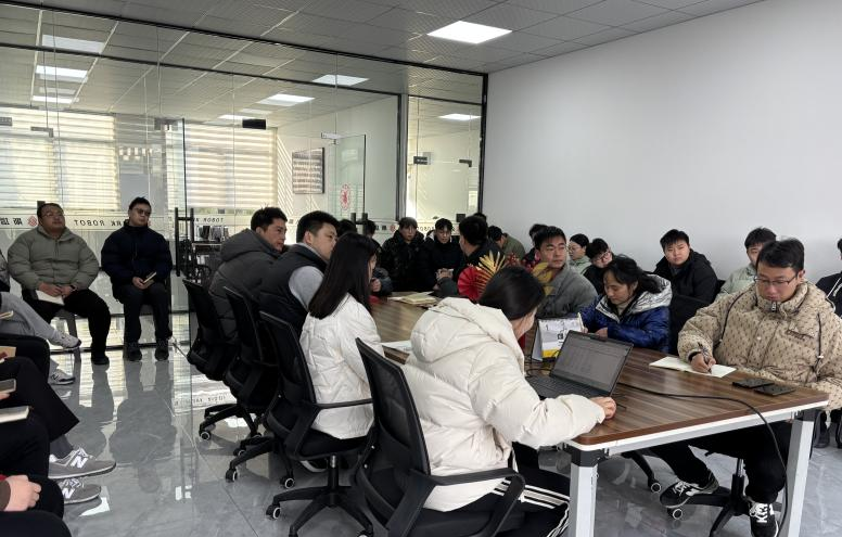 斯塔克机器人开工大吉 斯塔克机器人开工大吉
