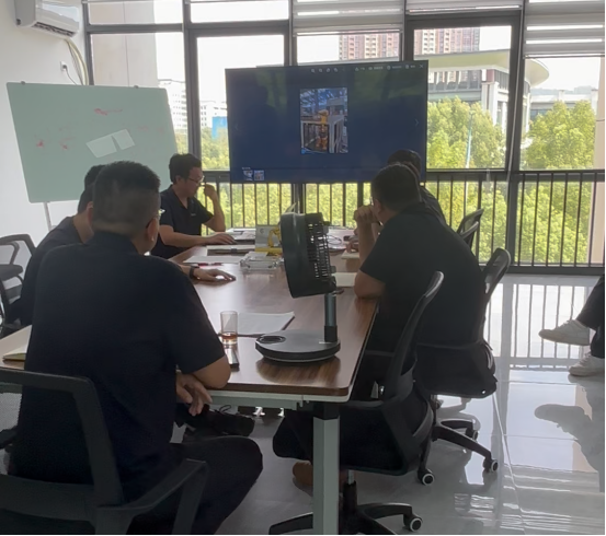 斯塔克售后工程师项目总结会纪实:精益求精为客户服务 斯塔克售后工程师项目总结会纪实:精益求精为客户服务
