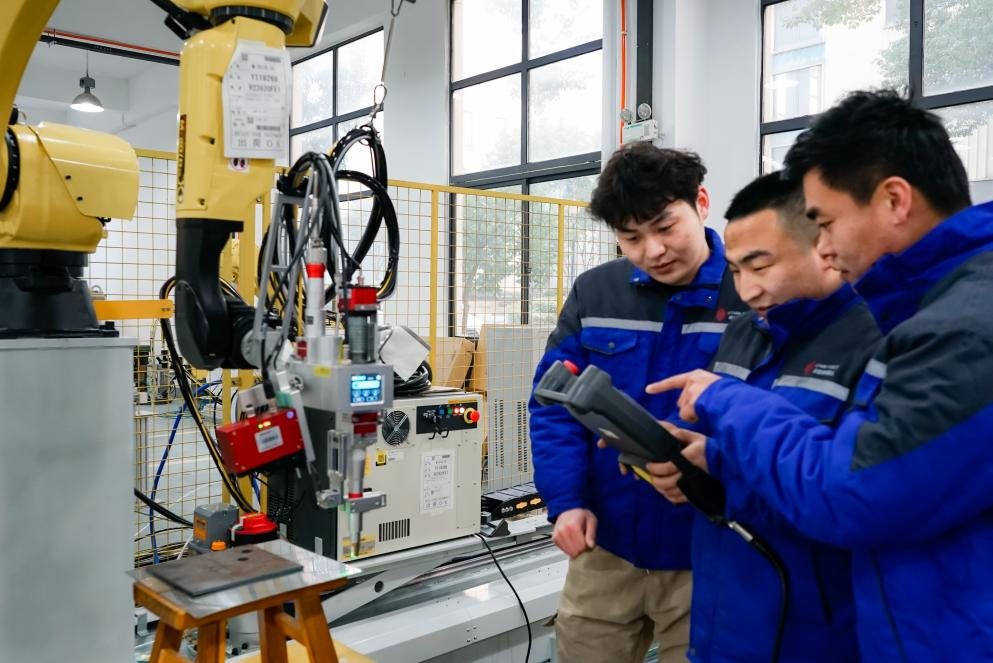 以激光之锐，赴智能之约