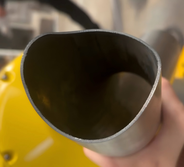 三维激光切割：驱动汽车管件加工技术革新